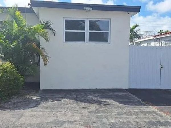 7860 SW 17th St , Unit A, Miami, FL 33155