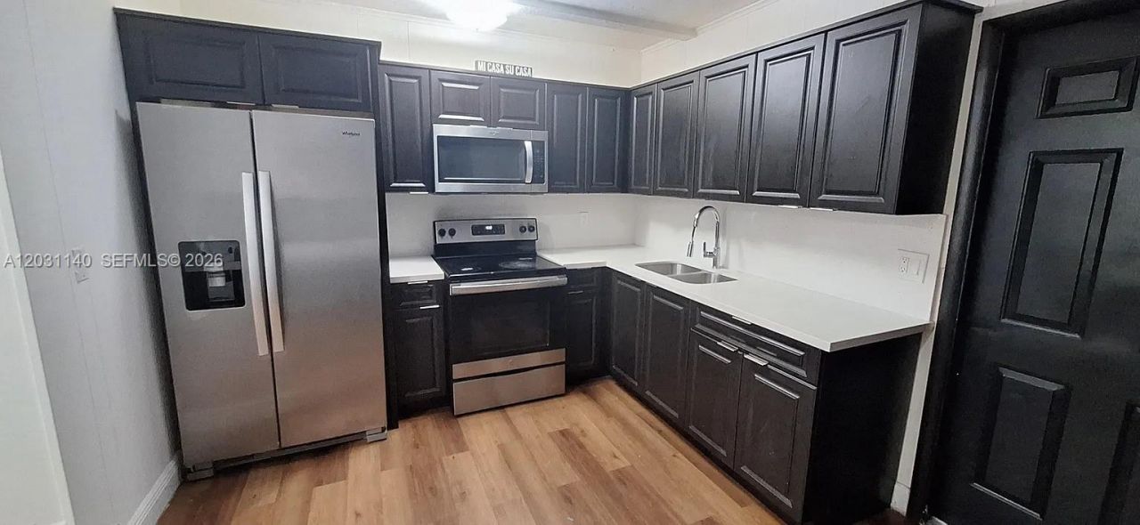 7860 SW 17th St , Unit A, Miami, FL 33155 Photo