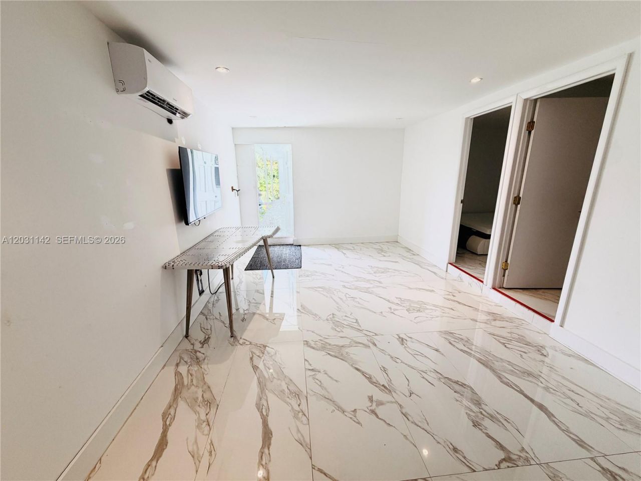 201 Calle Grande Dr , Unit 1, Hollywood, FL 33021 Photo