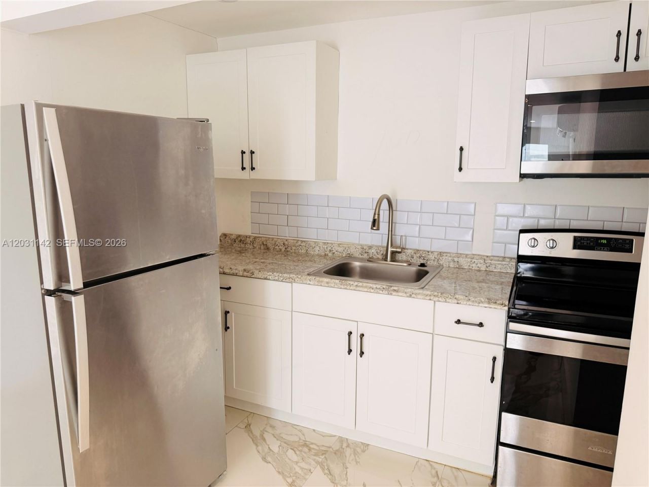 201 Calle Grande Dr , Unit 1, Hollywood, FL 33021 Photo