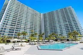 100 Bayview Dr , Unit 912, Sunny Isles Beach, FL 33160 Photo