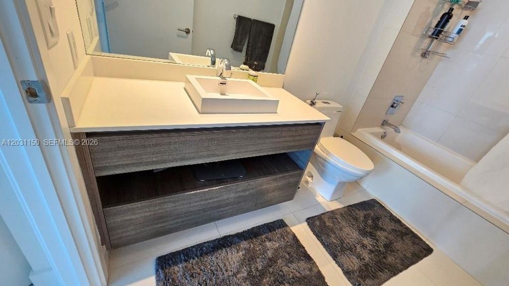 1100 S Miami Ave, Unit 4105, Miami, FL 33130 Photo