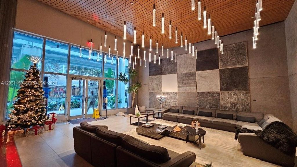 1100 S Miami Ave, Unit 4105, Miami, FL 33130 Photo