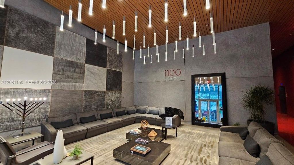 1100 S Miami Ave, Unit 4105, Miami, FL 33130 Photo
