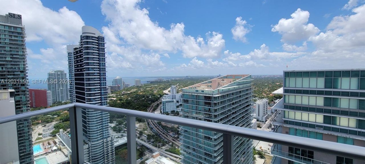 1100 S Miami Ave, Unit 4105, Miami, FL 33130 Photo