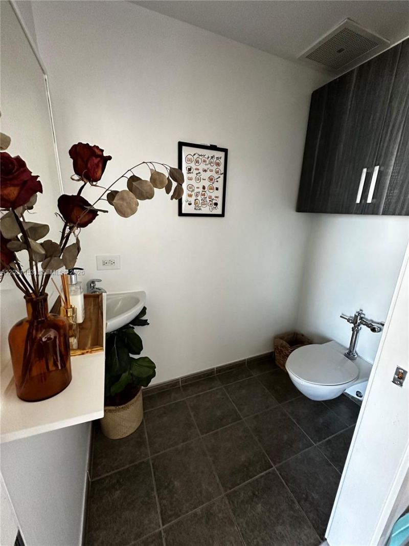 3451 NE 1st Ave , Unit M0906, Miami, FL 33137 Photo