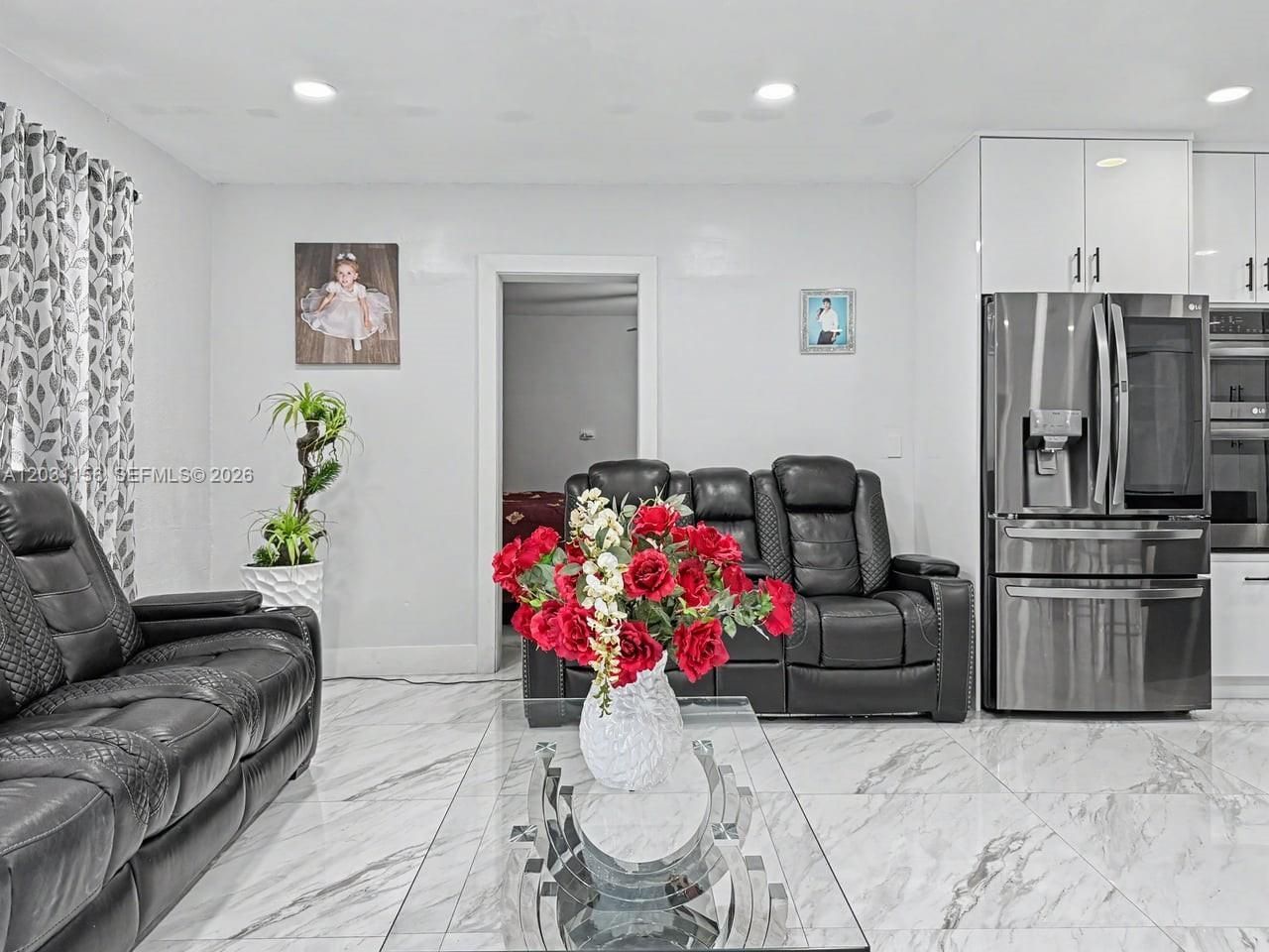 4265 W 8th Ave , Hialeah, FL 33012 Photo