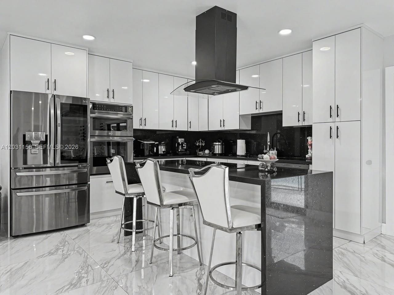 4265 W 8th Ave , Hialeah, FL 33012 Photo