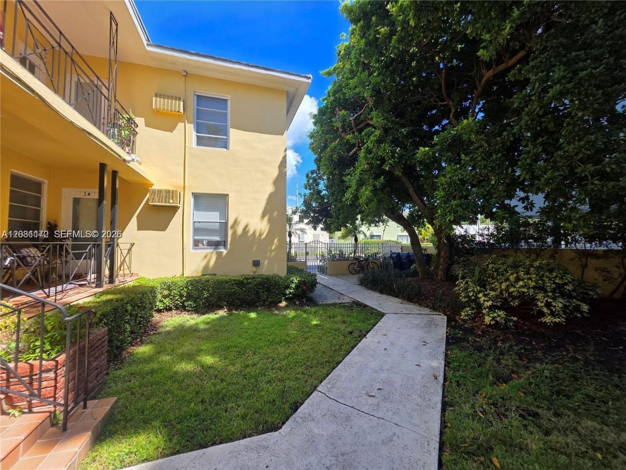 8024 Harding Ave , Unit 1, Miami Beach, FL 33141 Photo
