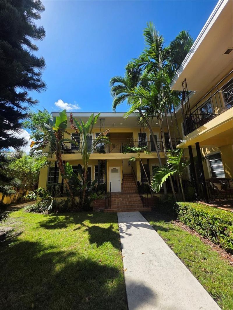 8024 Harding Ave , Unit 1, Miami Beach, FL 33141 Photo