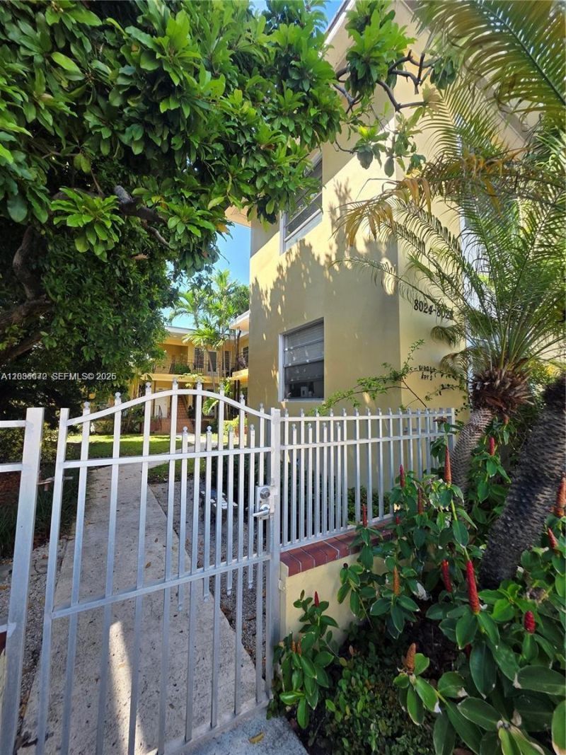 8024 Harding Ave , Unit 1, Miami Beach, FL 33141 Photo