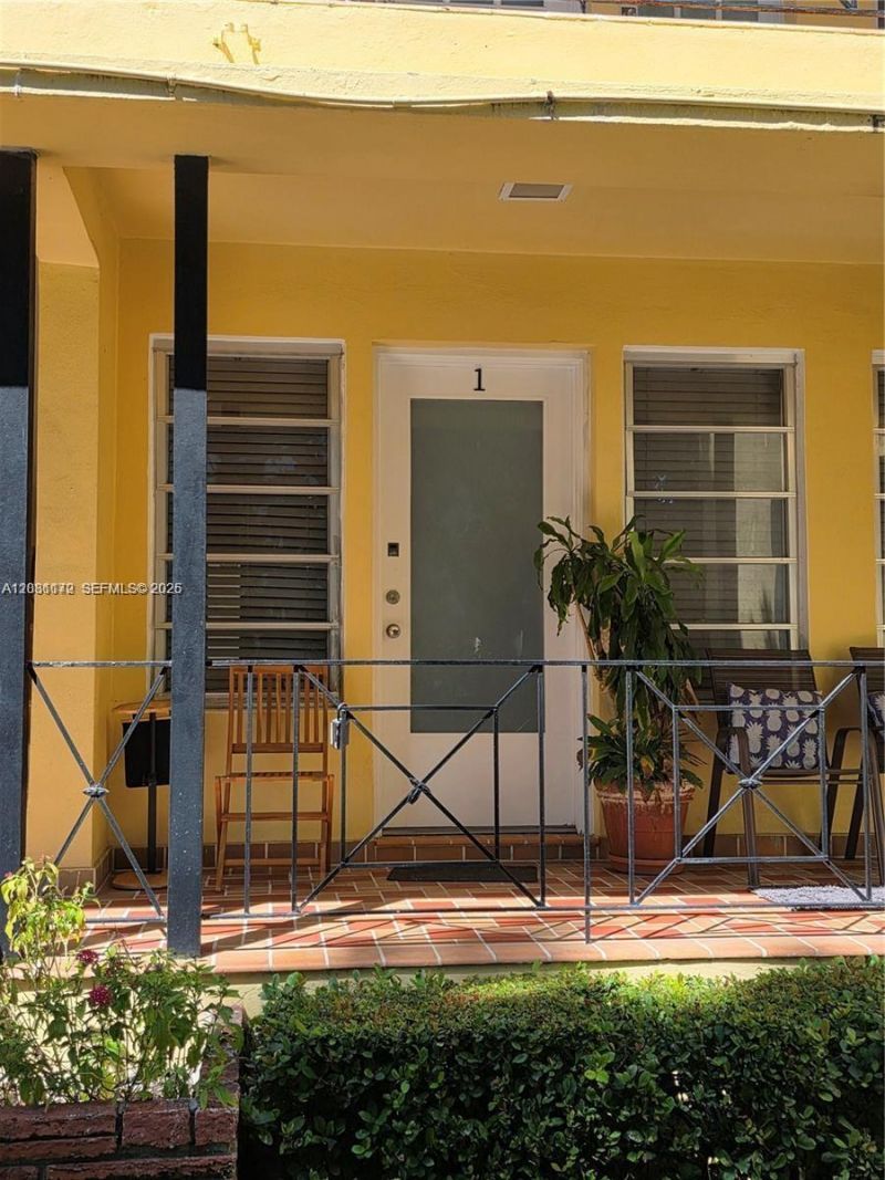 8024 Harding Ave , Unit 1, Miami Beach, FL 33141 Photo