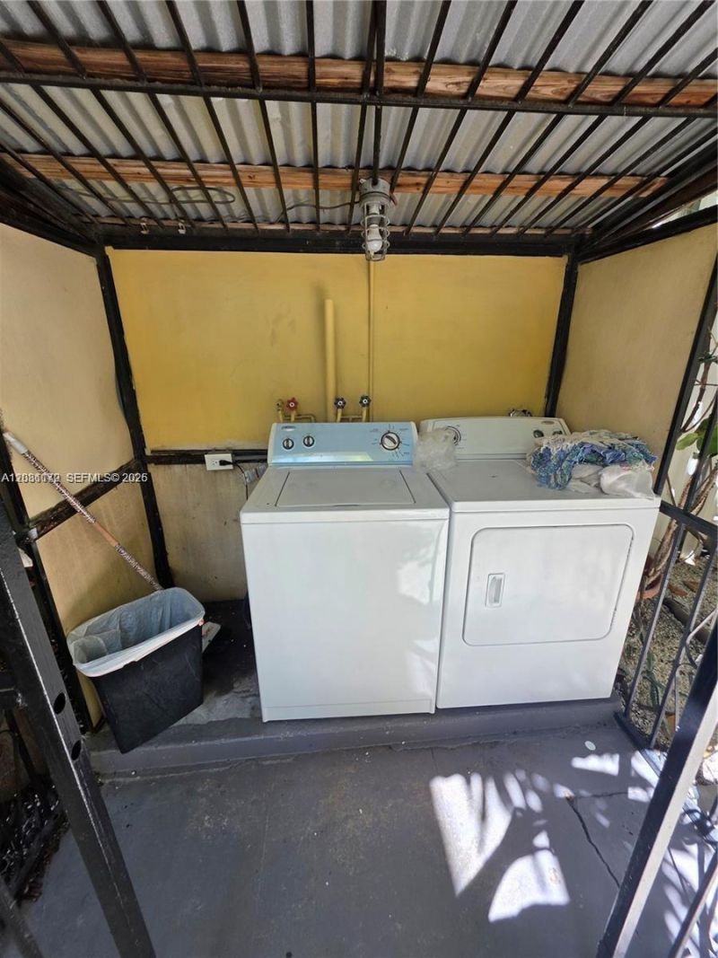8024 Harding Ave , Unit 1, Miami Beach, FL 33141 Photo