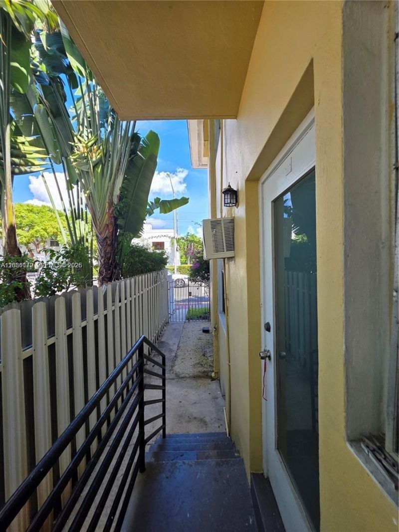 8024 Harding Ave , Unit 1, Miami Beach, FL 33141 Photo