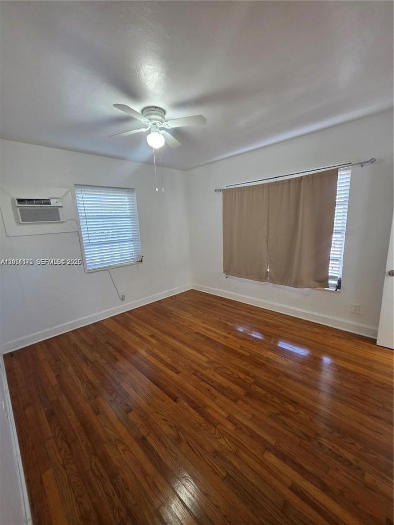 8024 Harding Ave , Unit 1, Miami Beach, FL 33141 Photo