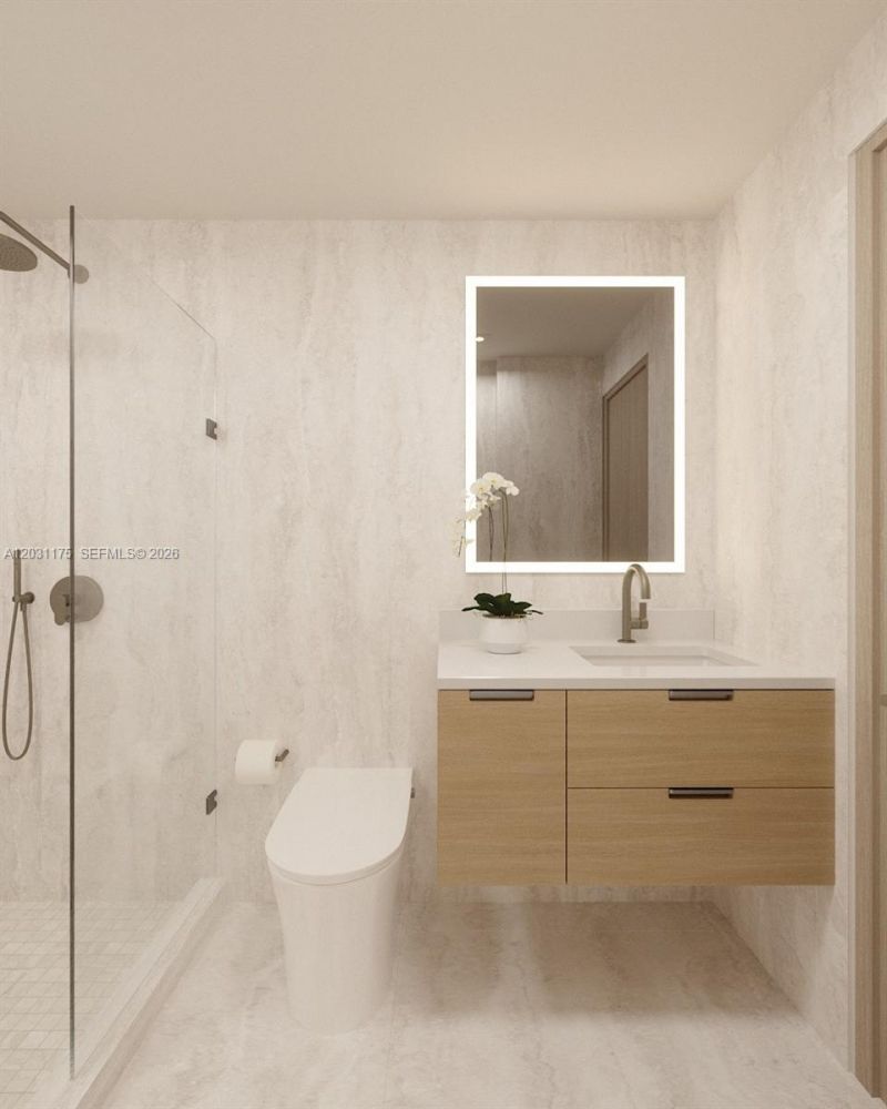 260 Collins Ave , Unit 302, Miami Beach, FL 33139 Photo