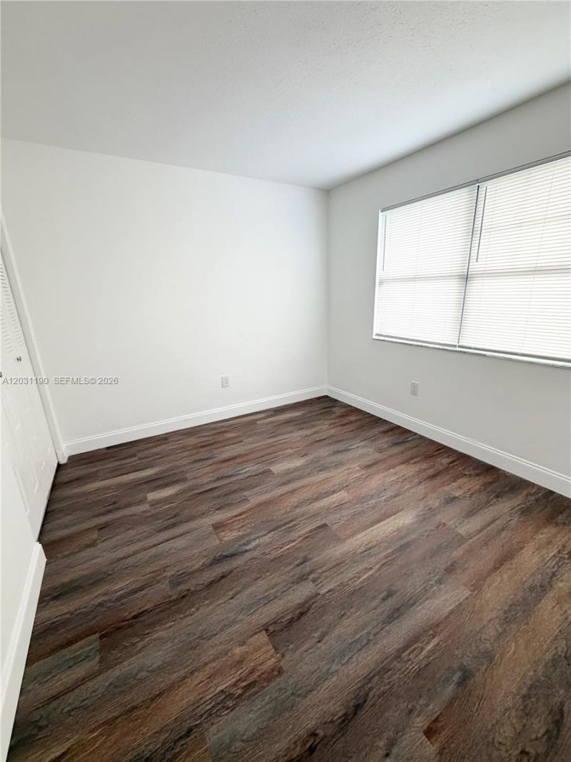 10609 NW 8th St , Pembroke Pines, FL 33026 Photo
