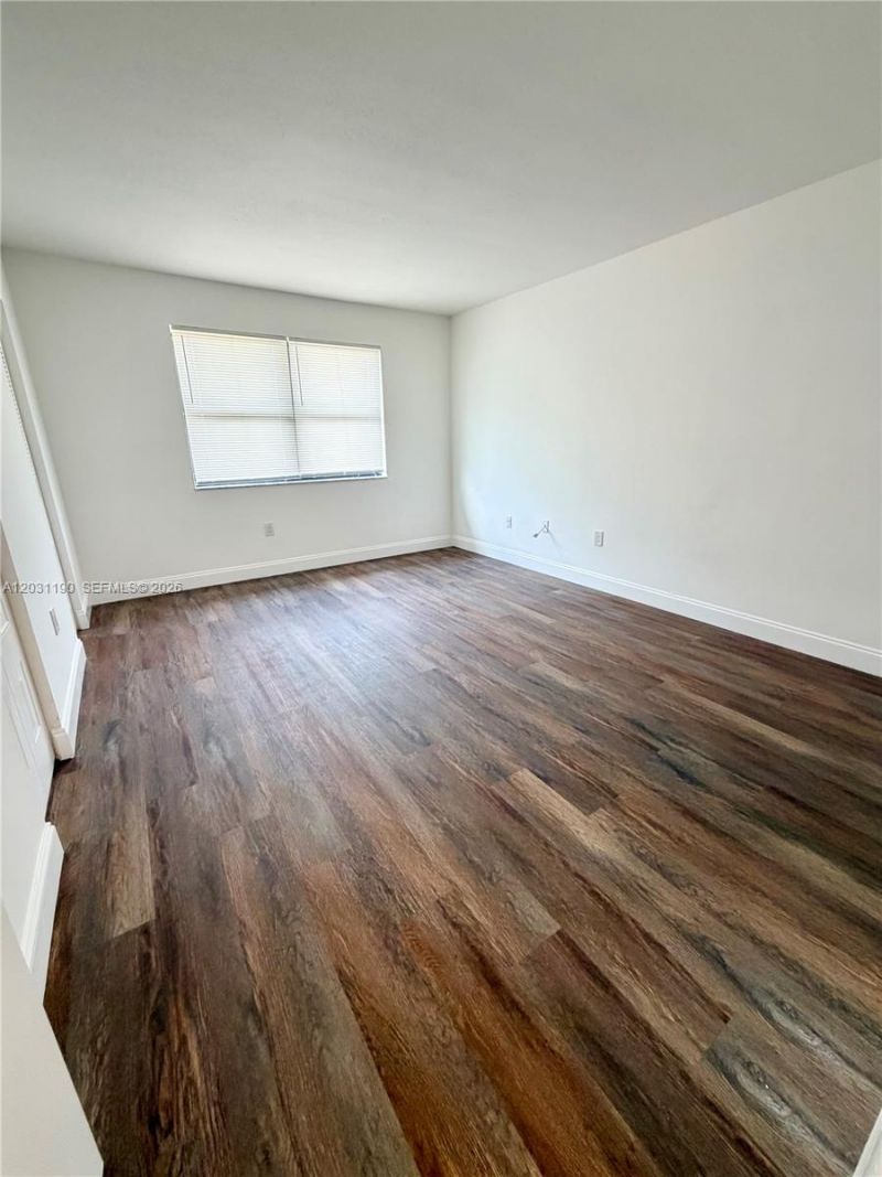10609 NW 8th St , Pembroke Pines, FL 33026 Photo