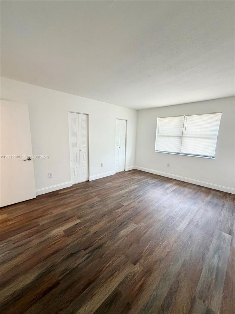 10609 NW 8th St , Pembroke Pines, FL 33026 Photo