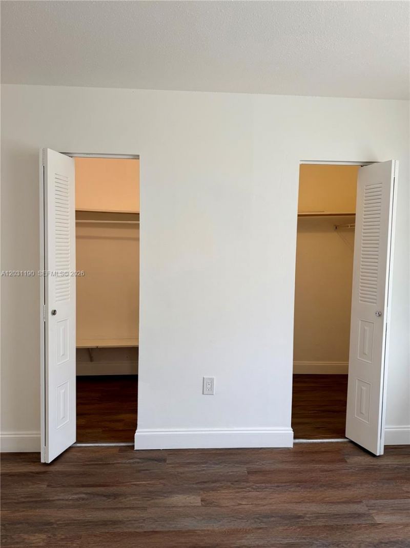 10609 NW 8th St , Pembroke Pines, FL 33026 Photo