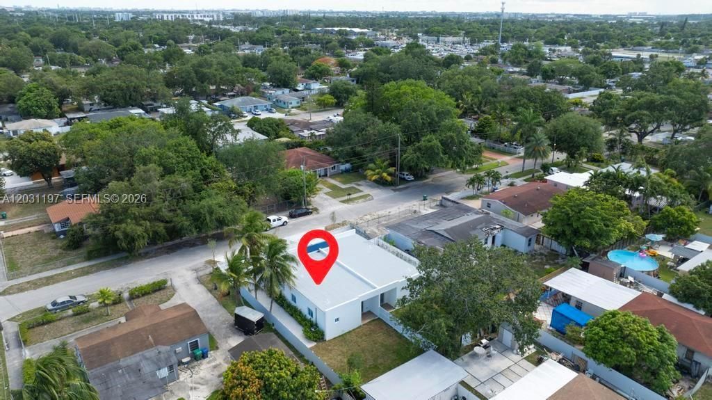 2419 NW 97th St , Unit B, Miami, FL 33147 Photo