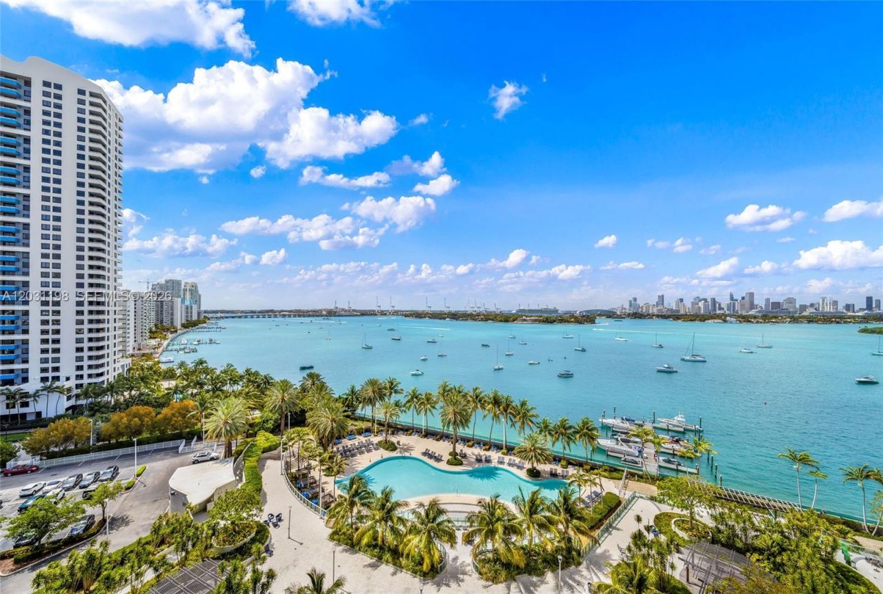 1500 Bay Rd, Unit 718S, Miami Beach, FL 33139 Photo