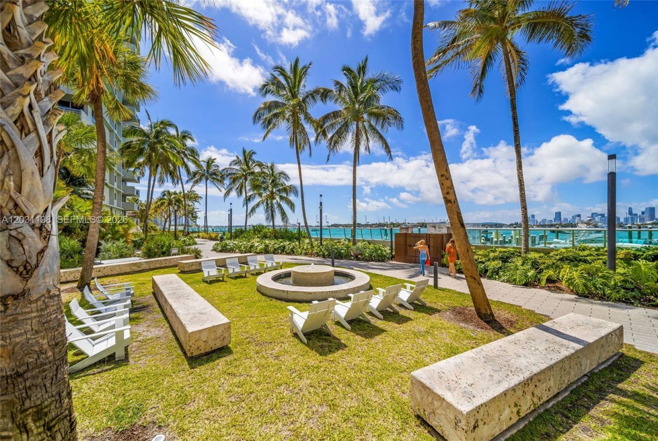 1500 Bay Rd, Unit 718S, Miami Beach, FL 33139 Photo