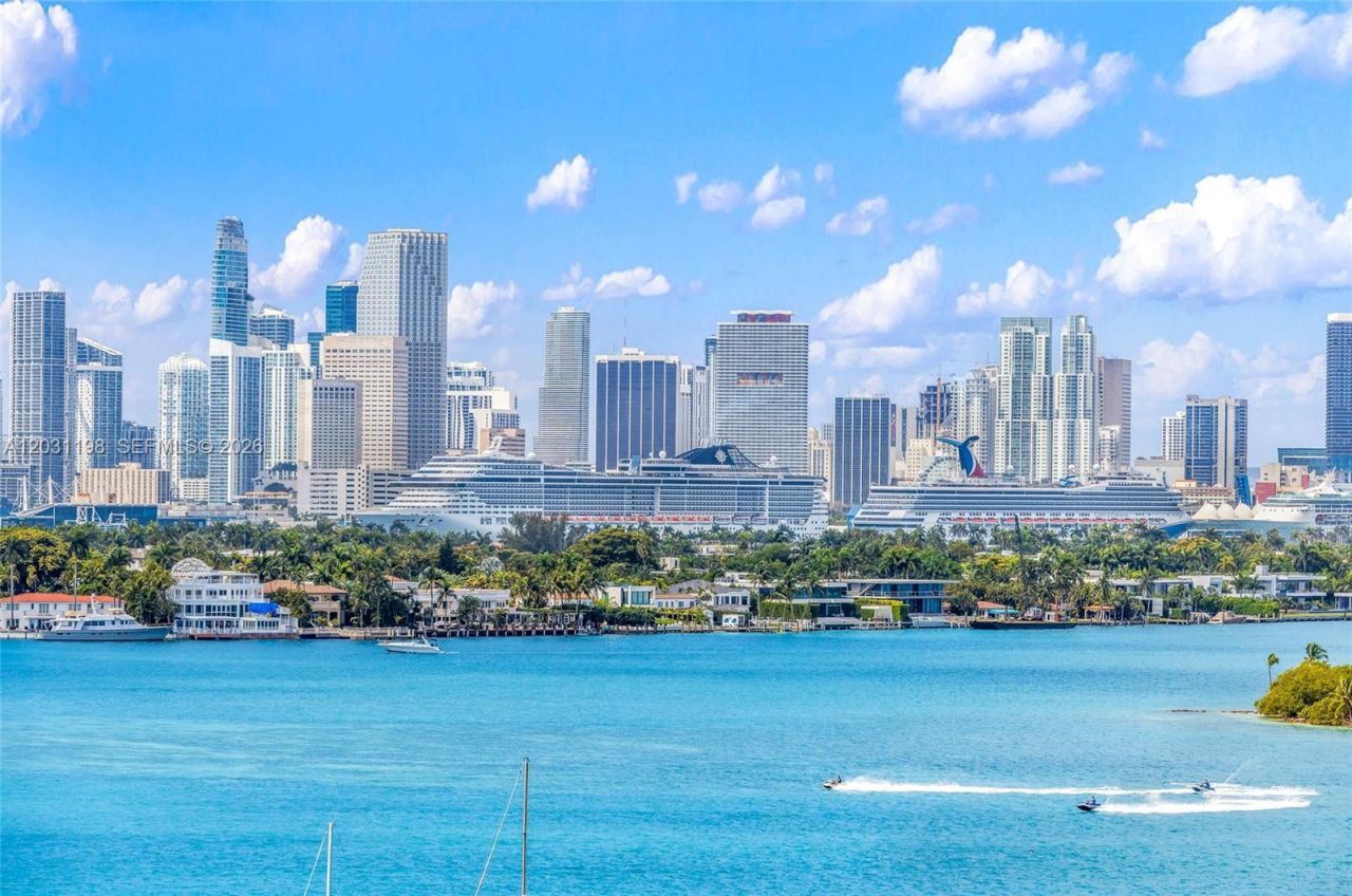 1500 Bay Rd, Unit 718S, Miami Beach, FL 33139 Photo