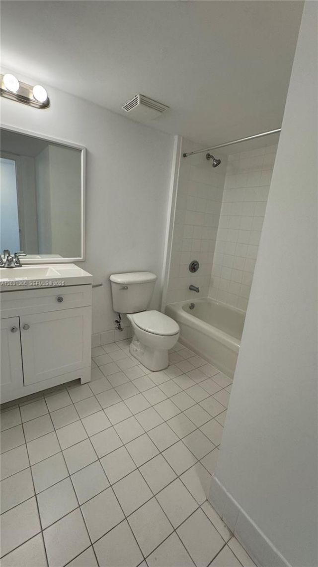 3000 Coral Way , Unit 1501, Miami, FL 33145 Photo