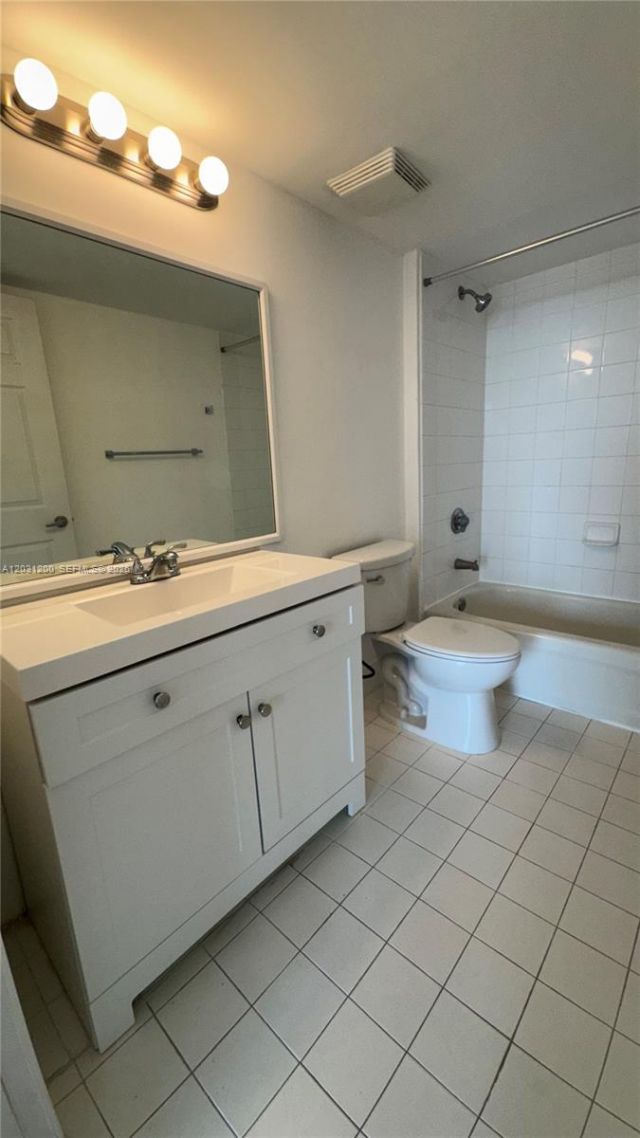 3000 Coral Way , Unit 1501, Miami, FL 33145 Photo