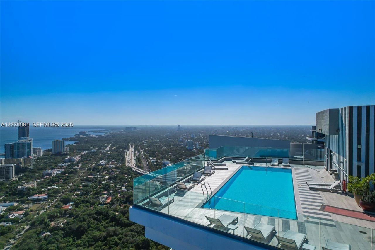 1300 S Miami Ave , Unit 3709, Miami, FL 33130 Photo