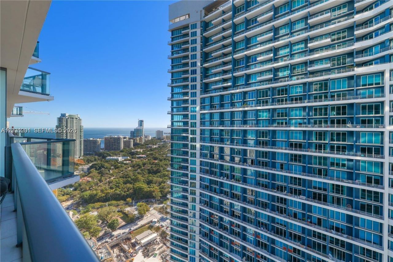 1300 S Miami Ave , Unit 3709, Miami, FL 33130 Photo