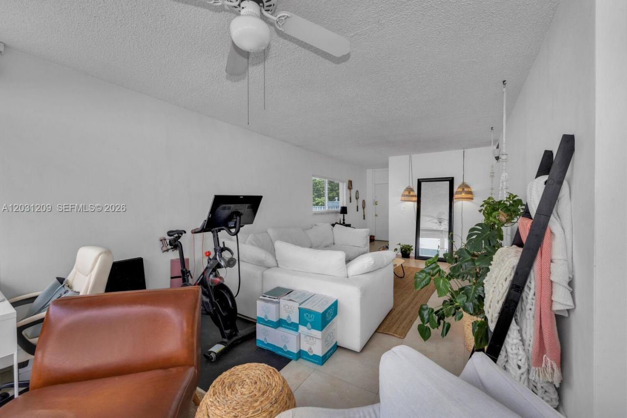 2539 S Bayshore Dr , Unit PH5, Coconut Grove, FL 33133 Photo