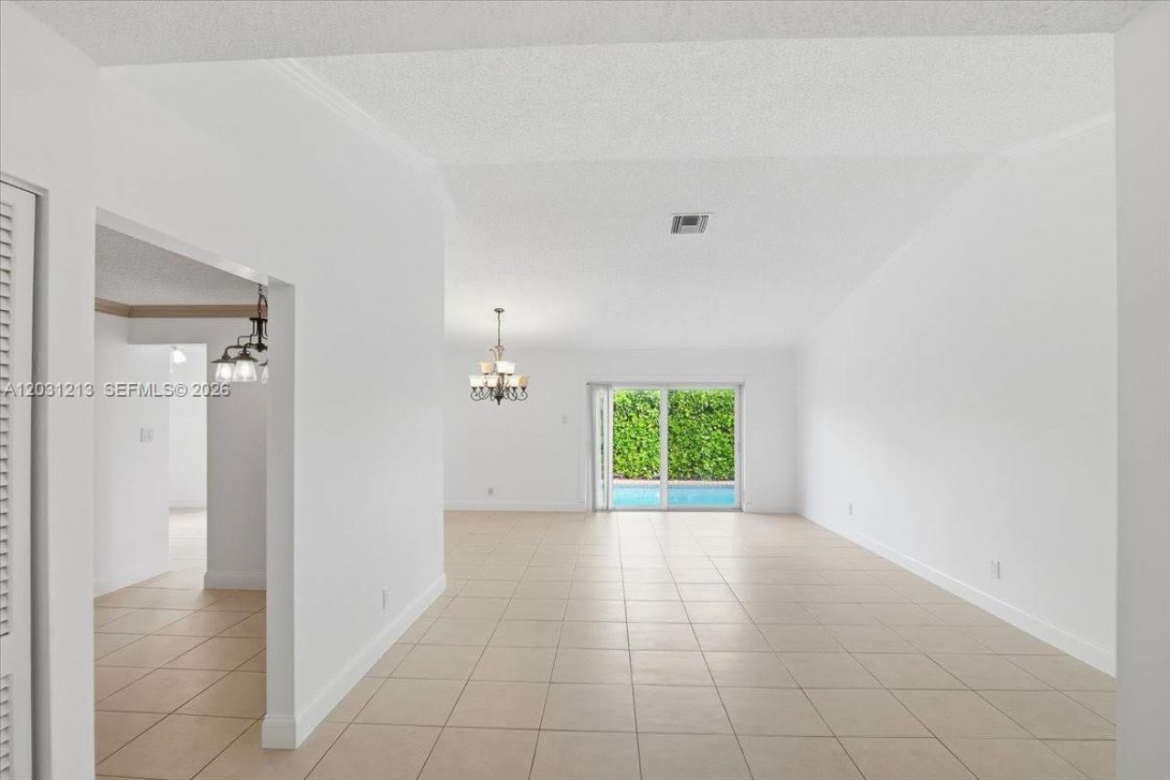 9349 NW 47th St , Sunrise, FL 33351 Photo