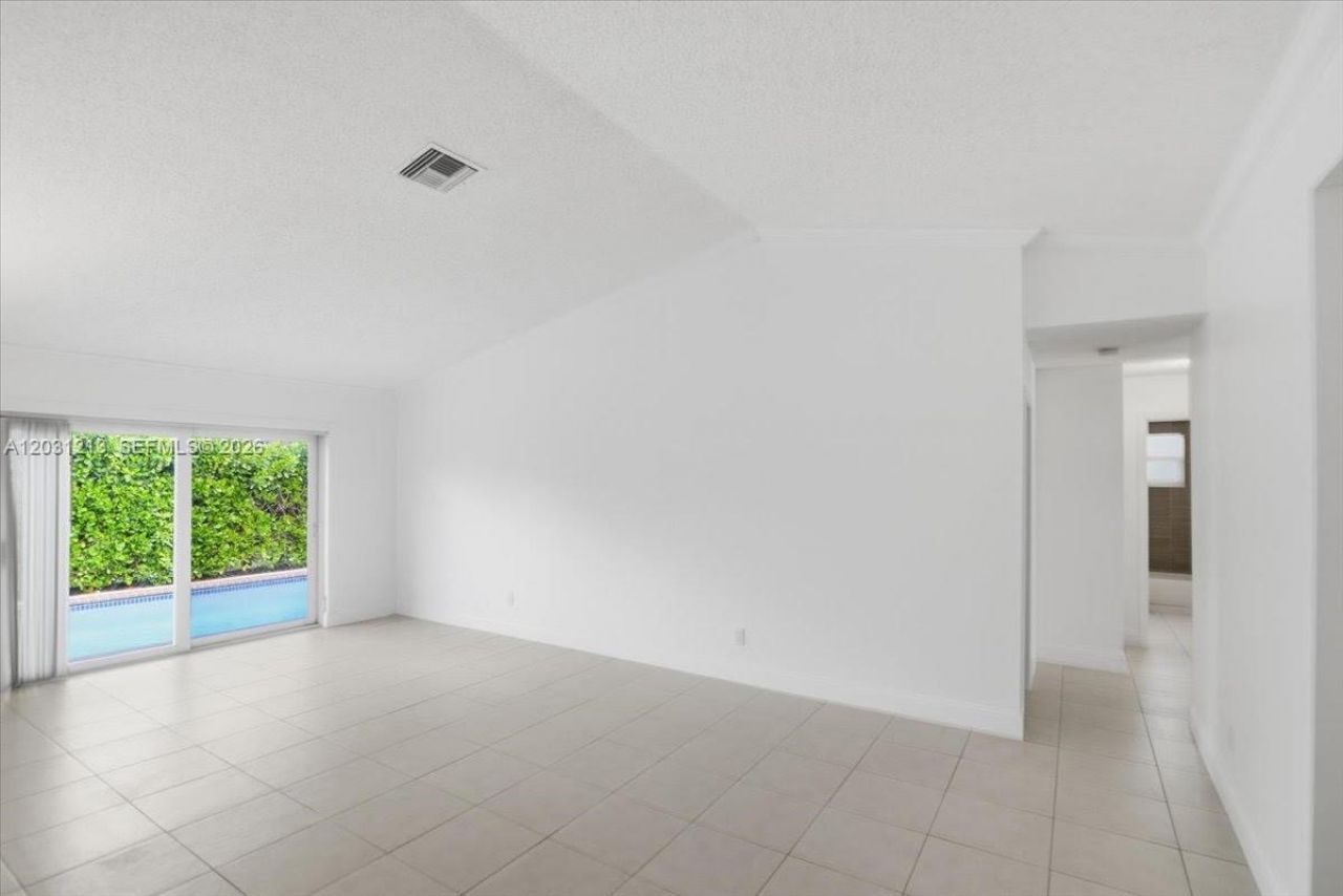 9349 NW 47th St , Sunrise, FL 33351 Photo