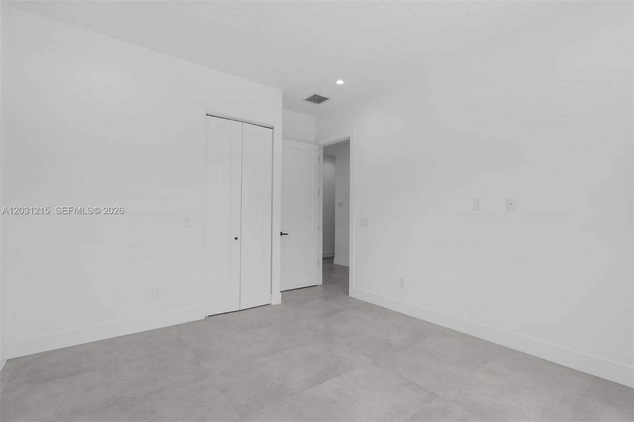 38 N Bounty Ln, Key Largo, FL 33037 Photo