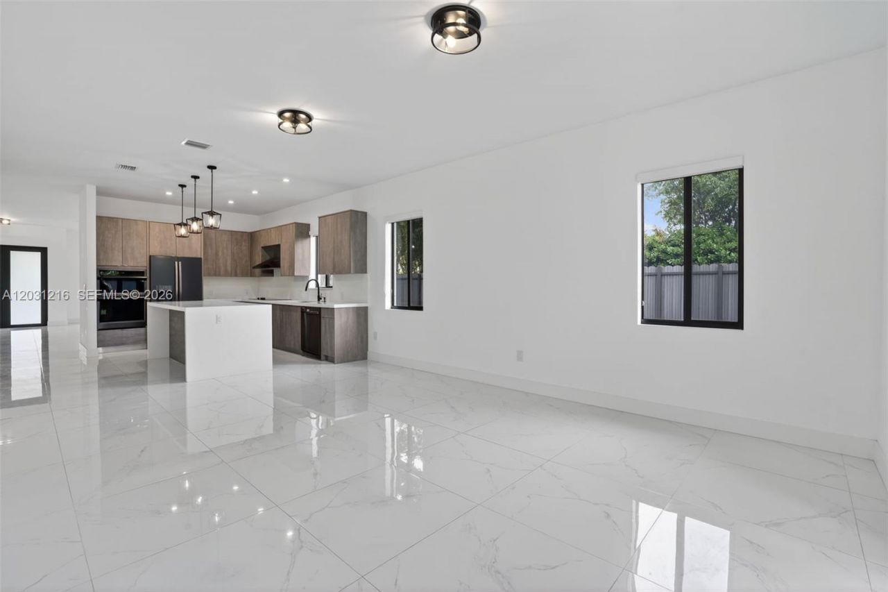 8500 SW 198th St , Cutler Bay, FL 33189 Photo