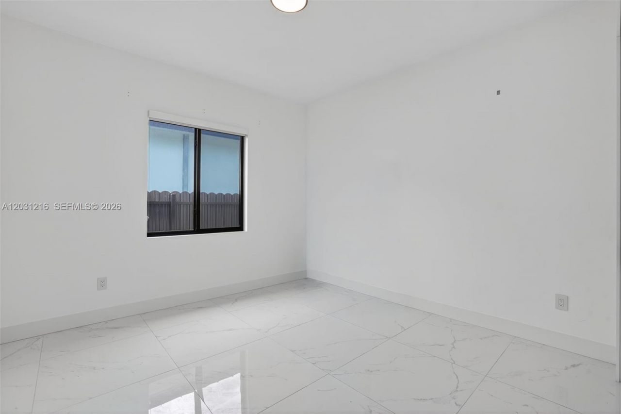 8500 SW 198th St , Cutler Bay, FL 33189 Photo