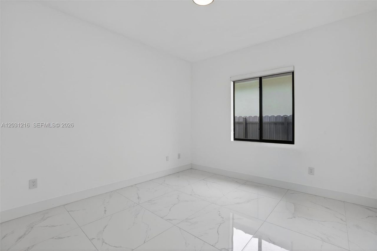 8500 SW 198th St , Cutler Bay, FL 33189 Photo