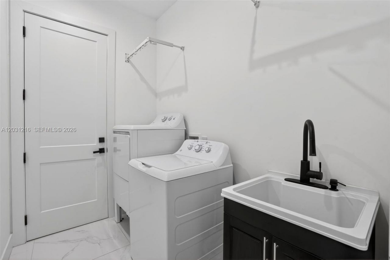 8500 SW 198th St , Cutler Bay, FL 33189 Photo