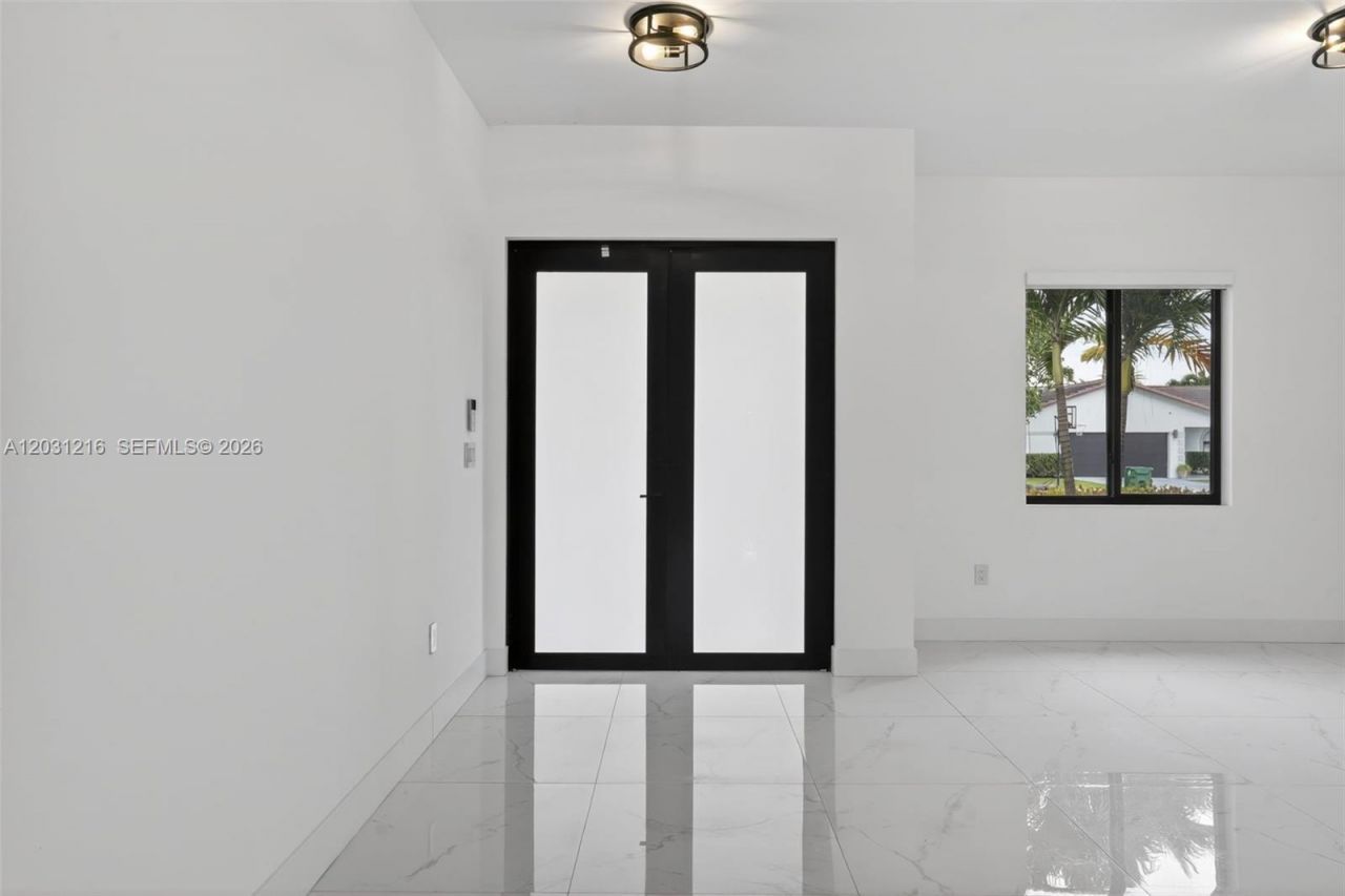 8500 SW 198th St , Cutler Bay, FL 33189 Photo