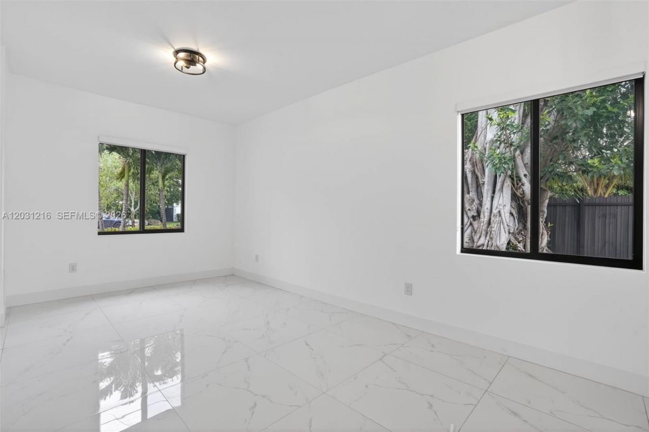 8500 SW 198th St , Cutler Bay, FL 33189 Photo