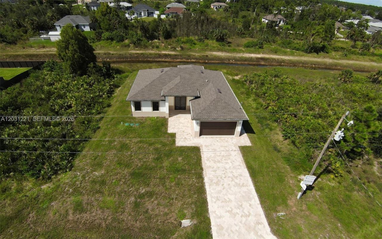 2610 20th West , Lehigh Acres, FL 33971 Photo