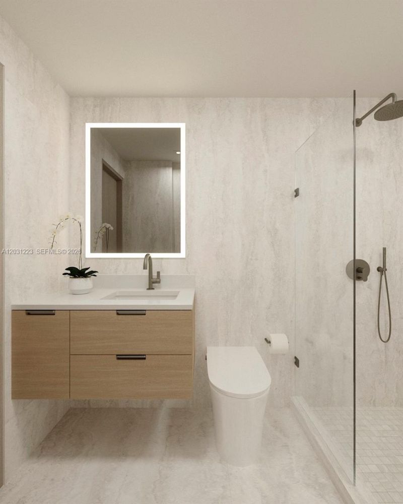 260 Collins Ave , Unit 303, Miami Beach, FL 33139 Photo