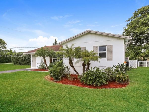 6119 NW 18th Ct, Margate, FL 33063