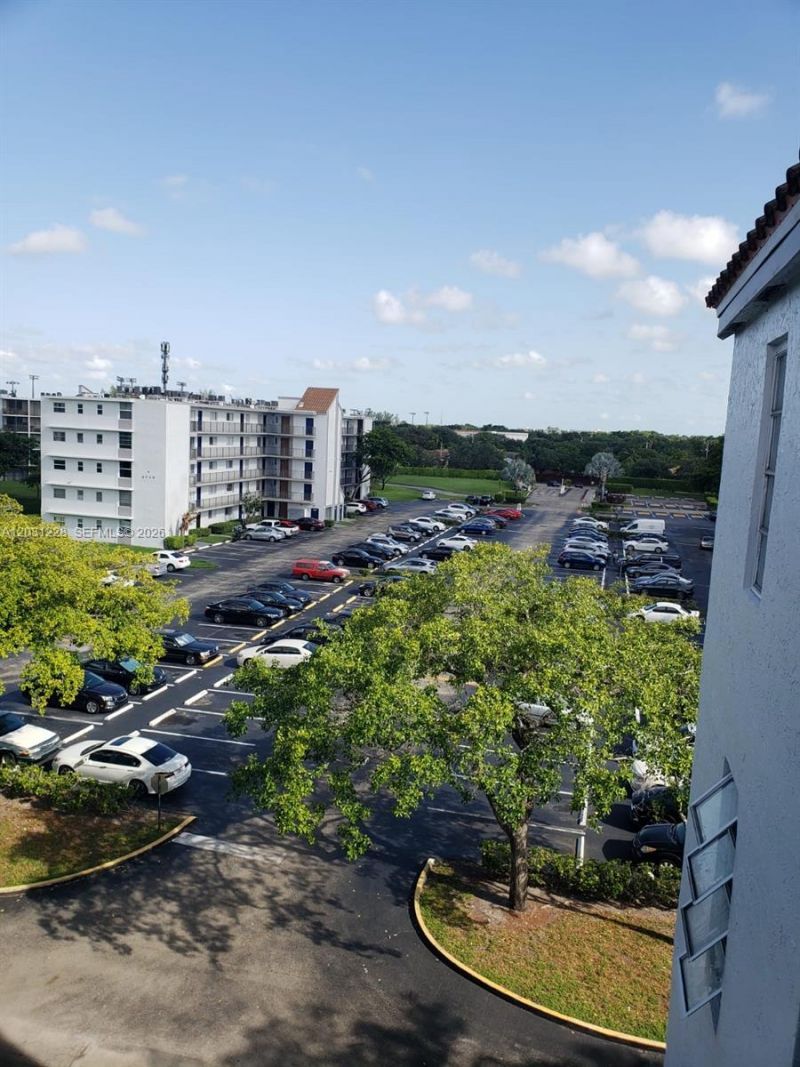 8750 N Sherman Cir , Unit 507, Miramar, FL 33025 Photo