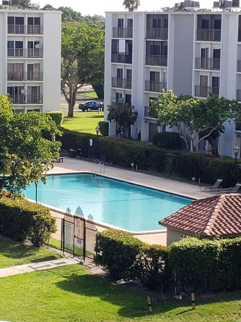 8750 N Sherman Cir, Unit 507, Miramar, FL 33025 Photo