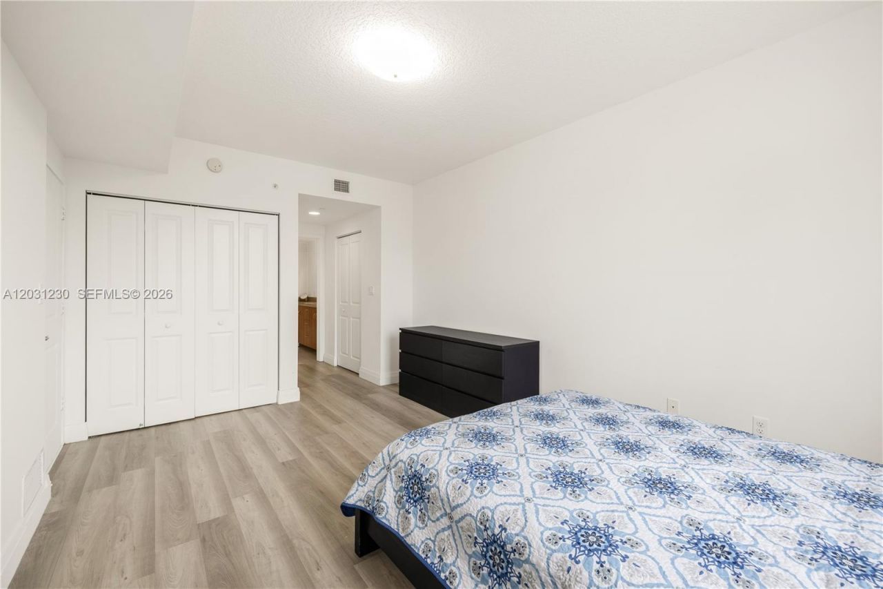 601 NE 23rd St , Unit 706, Miami, FL 33137 Photo