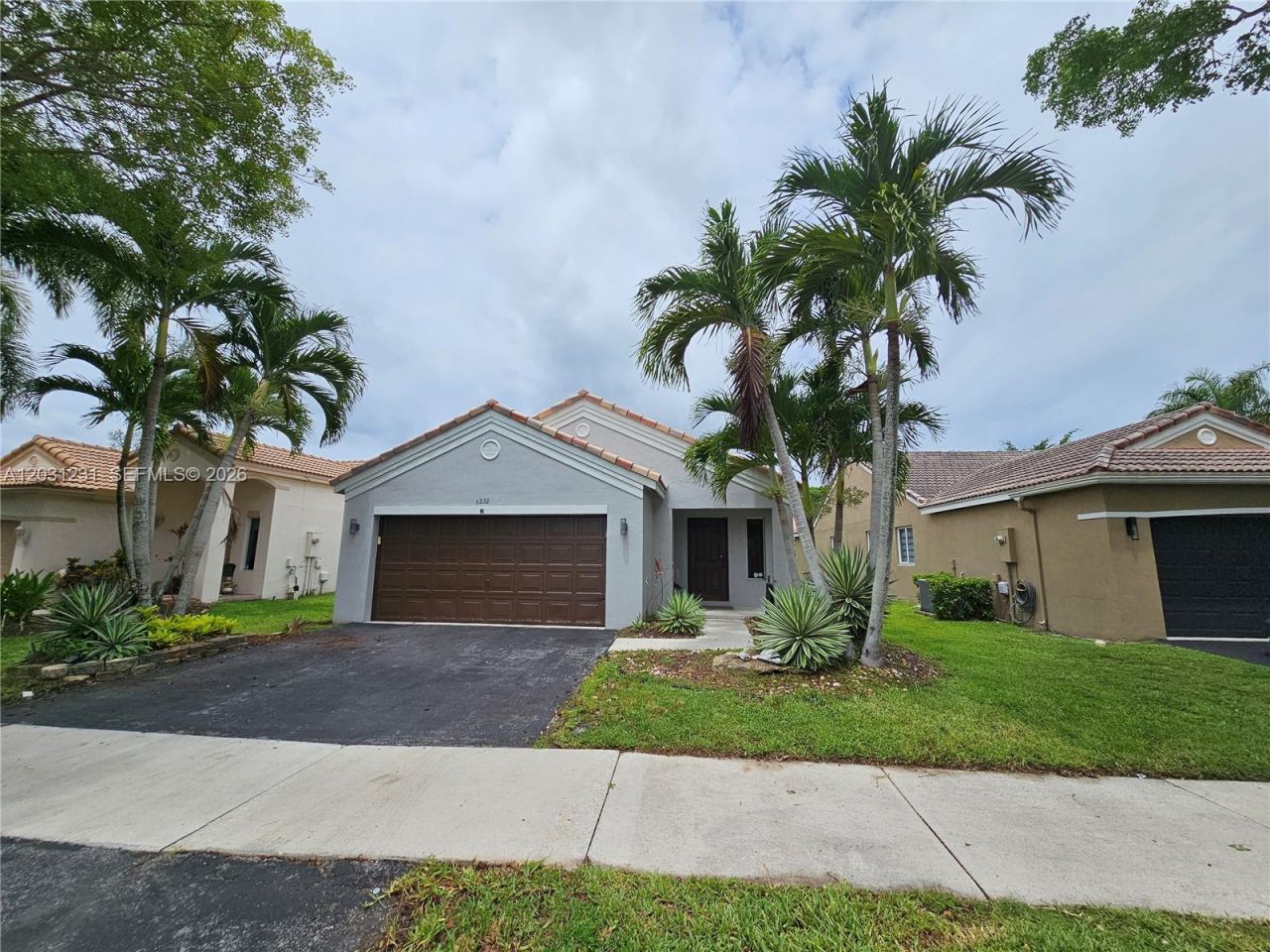 4232 Mahogany Ridge Dr , Weston, FL 33331 Photo