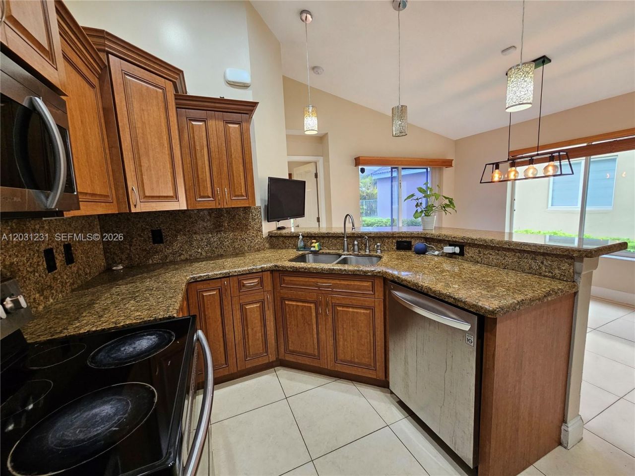 4232 Mahogany Ridge Dr , Weston, FL 33331 Photo